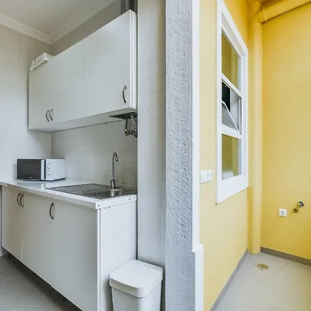 Cool 2 Bedroom Near Belem Lisboa