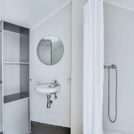Cool 2 Bedroom Near Belem *