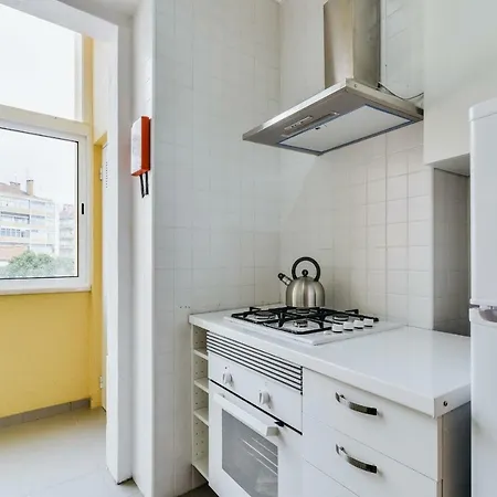 Cool 2 Bedroom Near Belem * 리스본