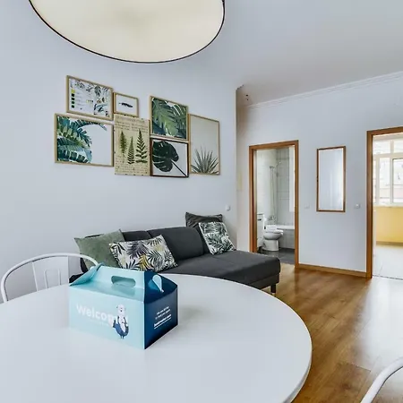 Cool 2 Bedroom Near Belem * Lissabon